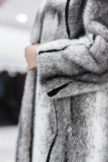 Παλτό από γούνα βιζόν